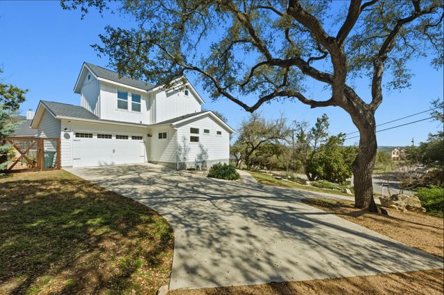 501 Alva DR, Briarcliff, TX 78669