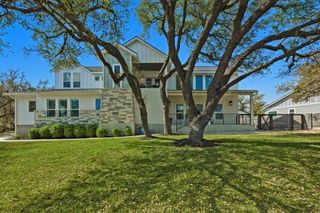 501 Alva DR, Briarcliff, TX 78669