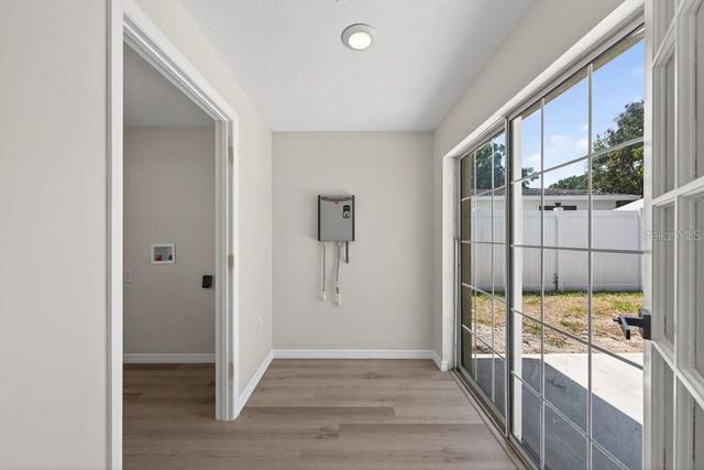 2540 W KNOLLWOOD STREET, Tampa, FL 33614
