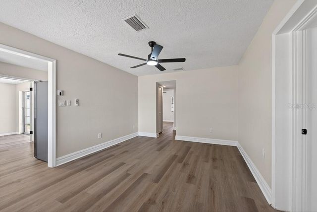 2540 W KNOLLWOOD STREET, Tampa, FL 33614