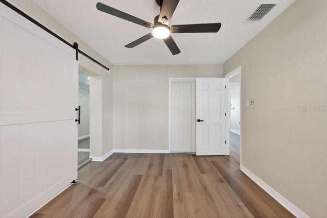 2540 W KNOLLWOOD STREET, Tampa, FL 33614