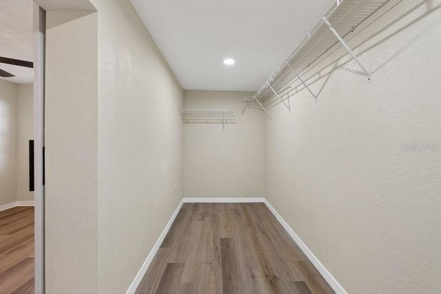 2540 W KNOLLWOOD STREET, Tampa, FL 33614