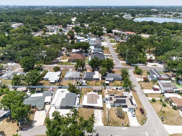 2540 W KNOLLWOOD STREET, Tampa, FL 33614