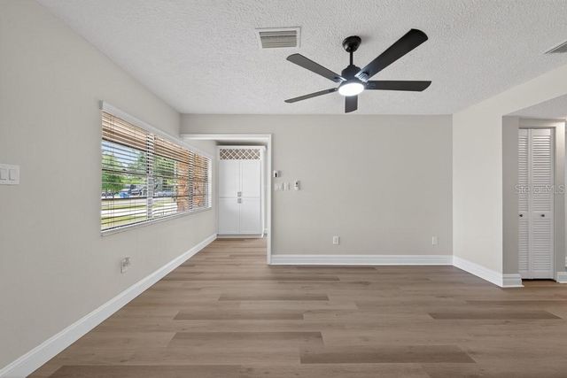 2540 W KNOLLWOOD STREET, Tampa, FL 33614