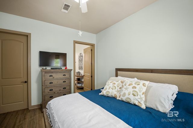1430 Regency Road B104, Gulf Shores, AL 36542
