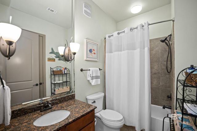 1430 Regency Road B104, Gulf Shores, AL 36542