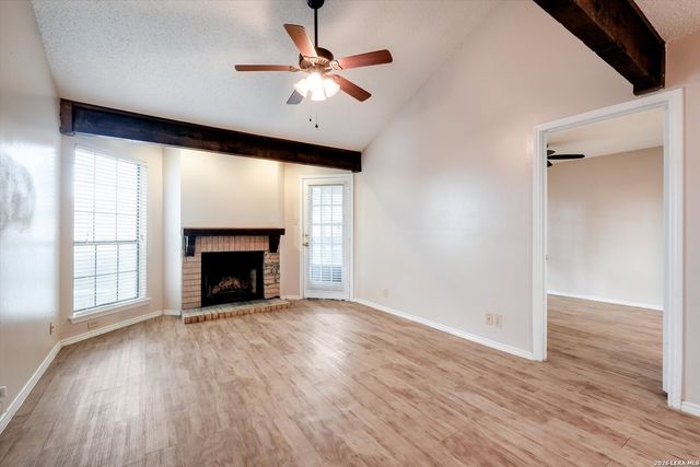 8655 Datapoint Dr Unit 210B, San Antonio, TX 78229