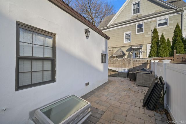 150 Kings Highway, New Rochelle, NY 10801