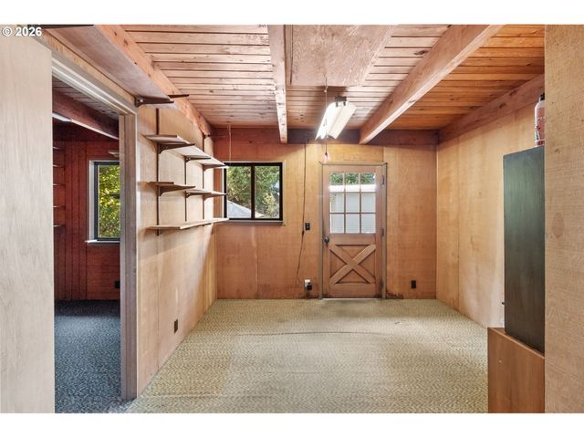 2965 OLIVE St, Eugene, OR 97405