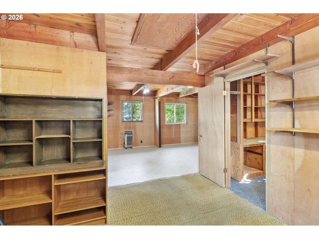 2965 OLIVE St, Eugene, OR 97405