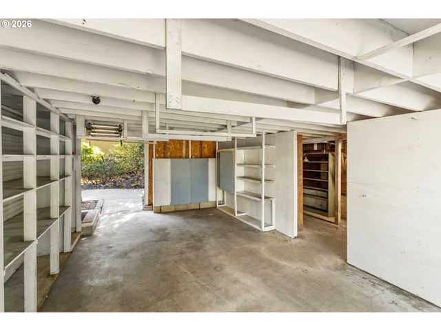 2965 OLIVE St, Eugene, OR 97405