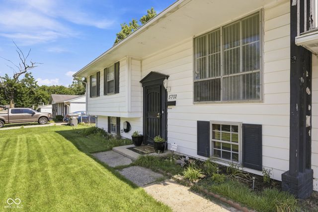 5702 Windmill Drive, Indianapolis, IN 46254