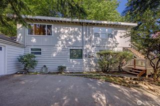 5302 212th Street SW, Mountlake Terrace, WA 98043