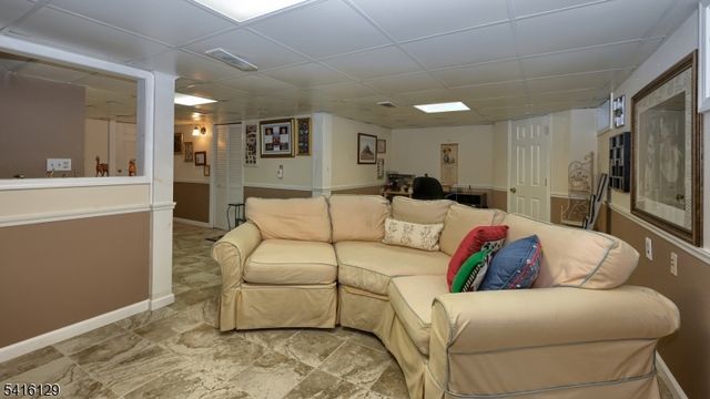 337 Madison Ave, Clifton City, NJ 07011