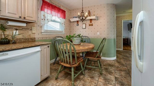 337 Madison Ave, Clifton City, NJ 07011