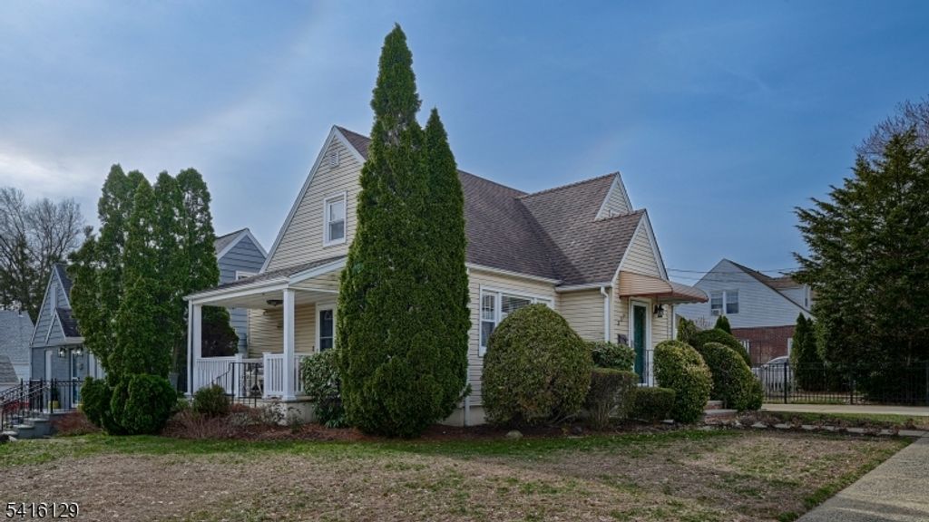 337 Madison Ave, Clifton City, NJ 07011