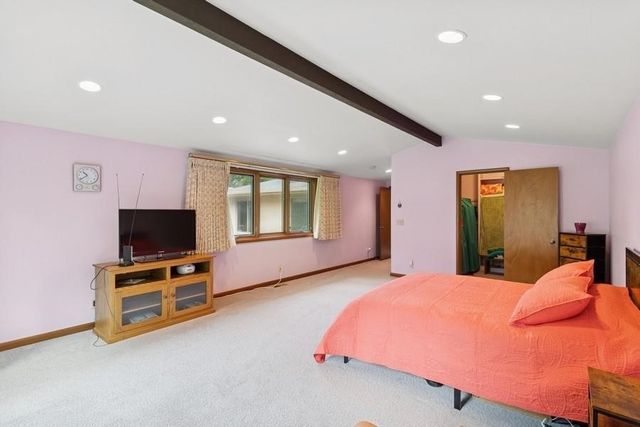 2110 Ashmore Drive, Ames, IA 50014