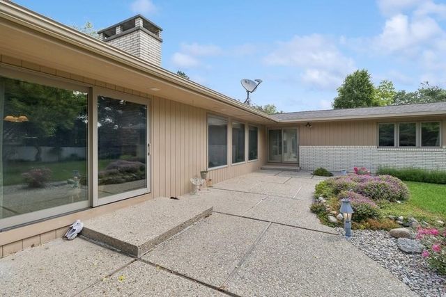 2110 Ashmore Drive, Ames, IA 50014