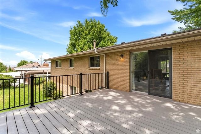 42 E BONITA WAY, Centerville, UT 84014