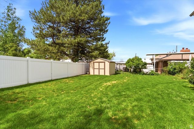 42 E BONITA WAY, Centerville, UT 84014
