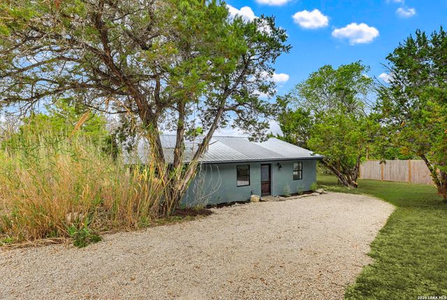 7880 Elk Dr, Spring Branch, TX 78070