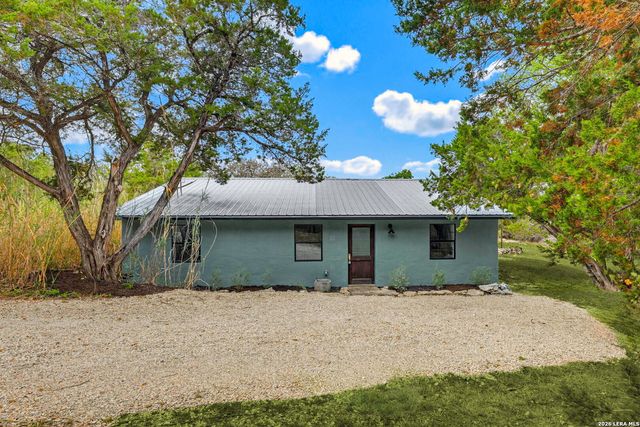 7880 Elk Dr, Spring Branch, TX 78070
