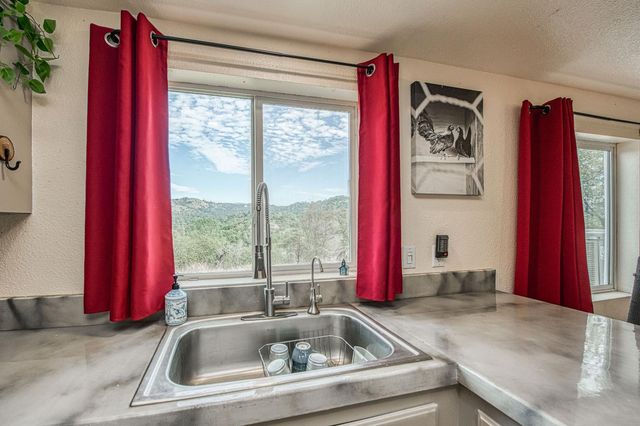 4857 Gavilan Road, Mariposa, CA 95338