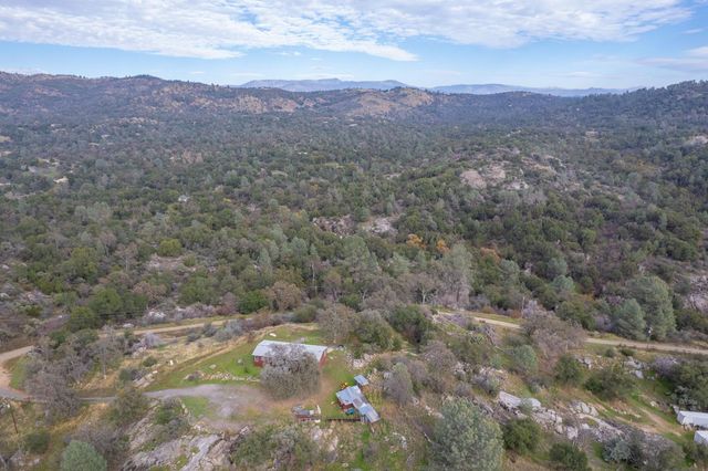 4857 Gavilan Road, Mariposa, CA 95338