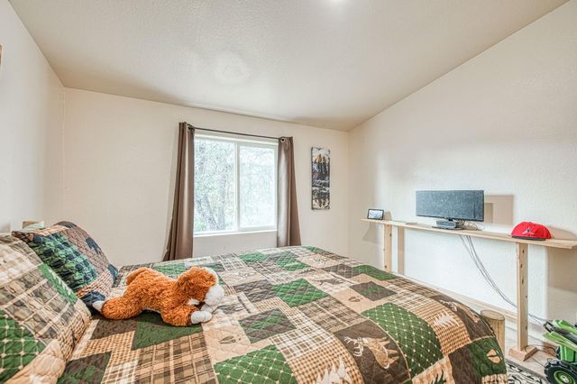 4857 Gavilan Road, Mariposa, CA 95338