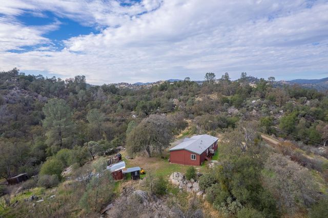 4857 Gavilan Road, Mariposa, CA 95338