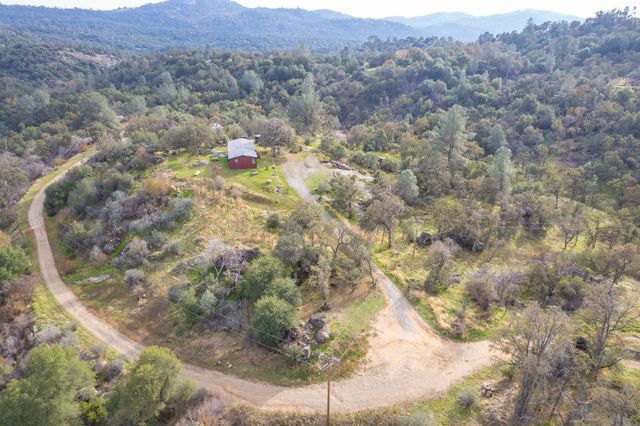 4857 Gavilan Road, Mariposa, CA 95338