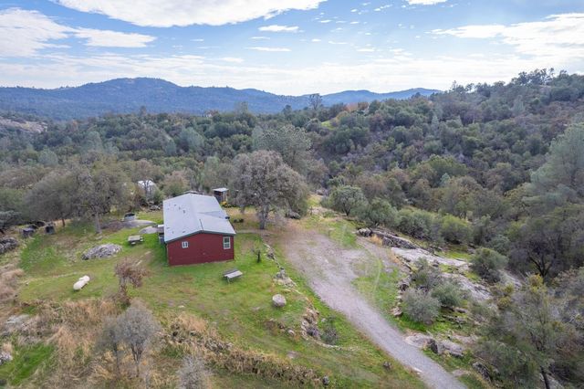 4857 Gavilan Road, Mariposa, CA 95338