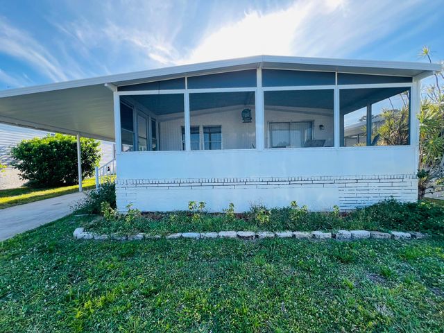 4045 White Pine Drive, Boynton Beach, FL 33436