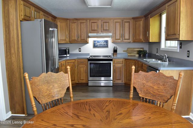 581 Justin Trail, Mt Washington, KY 40047