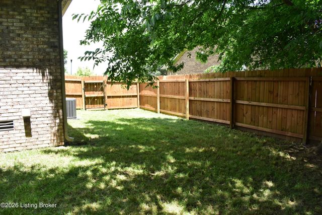 581 Justin Trail, Mt Washington, KY 40047