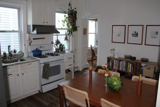 15 Arcola 2, Boston, MA 02130