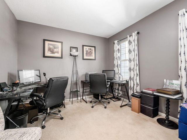 4779 Golden Grove Drive, Groveport, OH 43125
