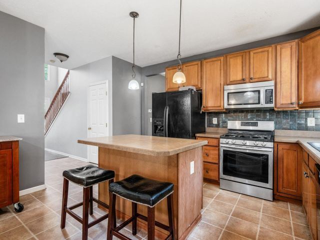 4779 Golden Grove Drive, Groveport, OH 43125