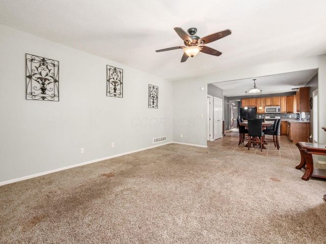 4779 Golden Grove Drive, Groveport, OH 43125