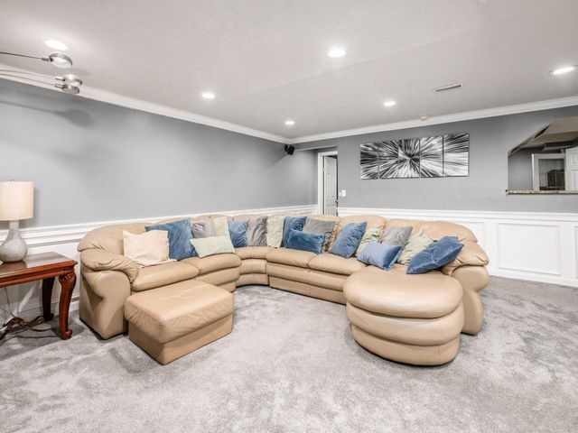 4779 Golden Grove Drive, Groveport, OH 43125