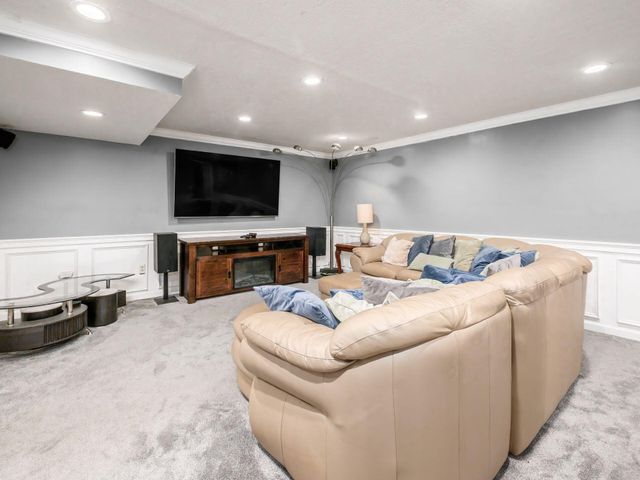 4779 Golden Grove Drive, Groveport, OH 43125