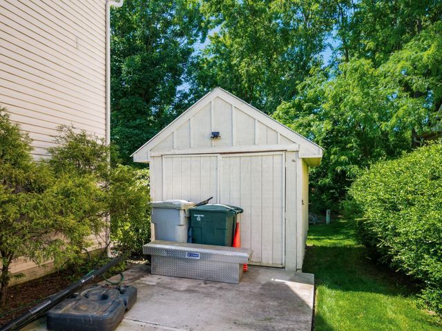 4779 Golden Grove Drive, Groveport, OH 43125