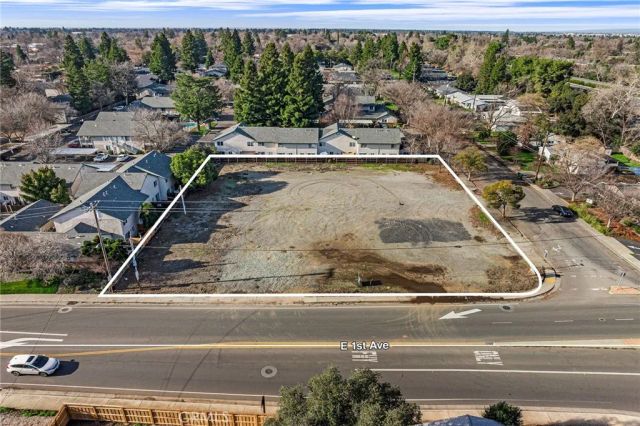 996 E 1st, Chico, CA 95926