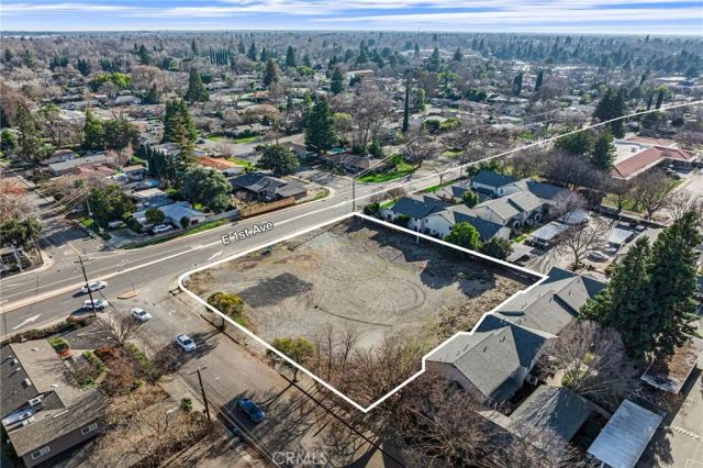 996 E 1st, Chico, CA 95926