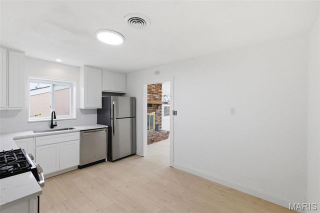 4117 Oleatha Avenue, St Louis, MO 63116