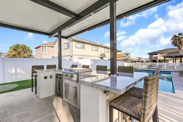 22113 Lampasas Drive, Galveston, TX 77554