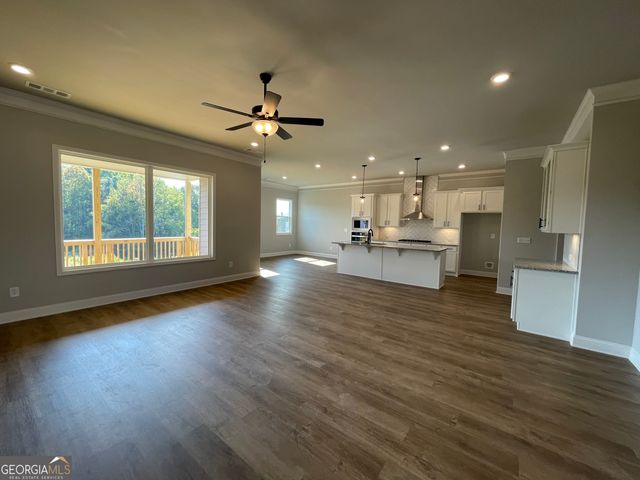 120 Cherokee Rose Lane, Hoschton, GA 30548