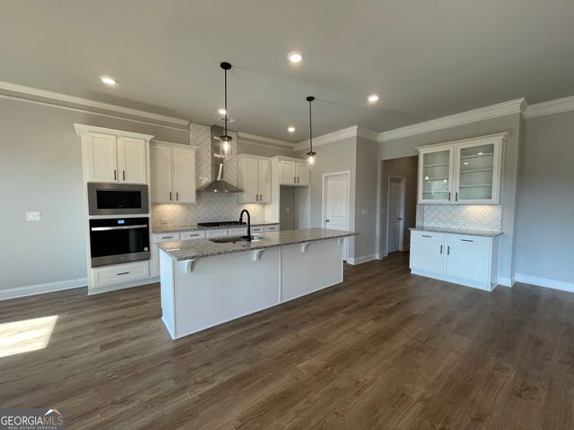 120 Cherokee Rose Lane, Hoschton, GA 30548