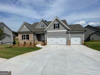 120 Cherokee Rose Lane, Hoschton, GA 30548