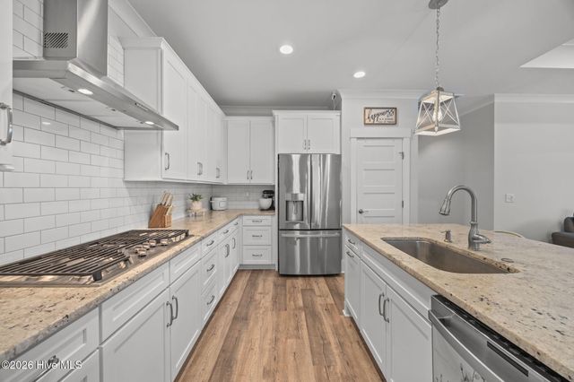 539 Moss Lake Lane, Holly Ridge, NC 28445